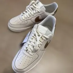 NIKE AIR FORCE 1 '07 エアフォースワン　パールホワイト　27