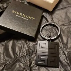 ① GIVENCHY ジバンシー コンパクトミラー ハート型 GIVENCHY ジバンシー コンパクトミラー ハート エンジェル