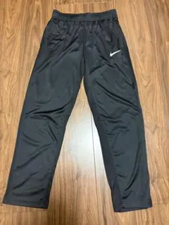 トレーニングパンツ ナイキ