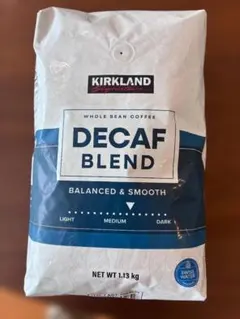 KIRKLAND SIGNATURE デカフェ コーヒー豆 1.13kgのサムネイル