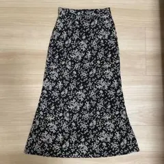 FREAK’S STORE ◆ 小花柄　スカート　ブラック