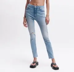 ZARA スキニーデニムパンツ　EUR36