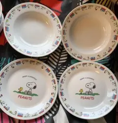 スヌーピーお皿 4枚セット snoopy ◆おまけつき