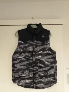 2026年最新】Hurley ダウンベストの人気アイテム - メルカリ