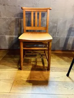 木製 チャーチチェア クローバーモチーフ 木製 チャーチチェア クローバーモチーフ - メルカリ
