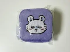 ちいかわ カラビナつき刺繍スクエアミニポーチ モモンガ