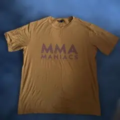 MOUNTAIN MARTIAL ARTS MMA MANIACS Tシャツ