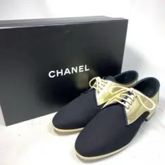 CHANEL サイズ表記「36 1/2C」23.5センチ　ロゴ　ドレスシューズのサムネイル