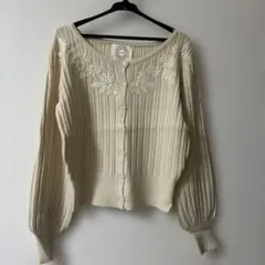 アイボリー 花柄刺繍 カーディガン