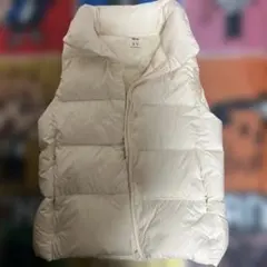 UNIQLO ユニクロ　ダウンベスト