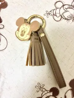 Item thumbnail for item f31718f0-cbf0-4e06-955d-2fa45956a2b7