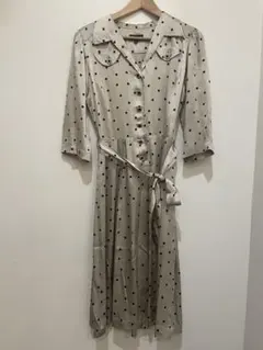 アニエス・ベー　ドット柄ベージュワンピース 3/4袖　シルク　38サイズ