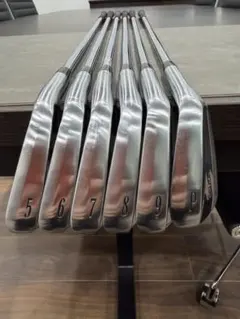 2026年最新】7番アイアン 単品 スリクソンの人気アイテム - メルカリ