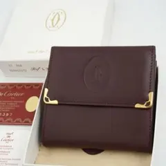 新品　箱付き　Cartier カルティエ　三つ折り財布　マストライン　ボルドーのサムネイル