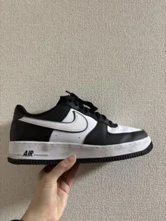 Nike Air Force 1 ブラック/ホワイト 28cm