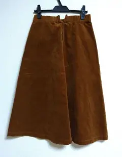 新品　ユニクロ　コーデュロイ台形スカート