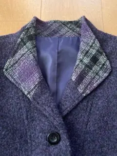 春にも活躍！軽くて温か華やかパープルジャケット　チェック柄の切り替えが個性的です