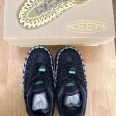 KEEN UNEEK SNK 18.5cm キッズ スニーカー
