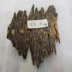 泥沈香 天然香木 37g 聞香用 置物 - メルカリ