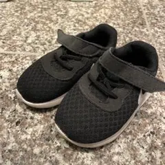 Nike ブラック スニーカー　12cm 男女兼用