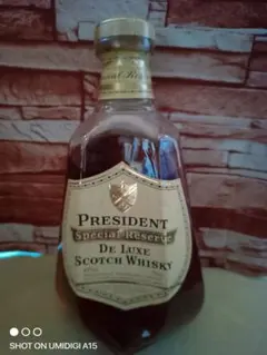 President Special Reserve De Luxe - メルカリ