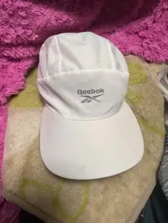 Reebok ランニングキャップ 白フリーサイズのサムネイル
