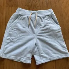 GU ライトブルー　黒 半ズボン　110サイズ