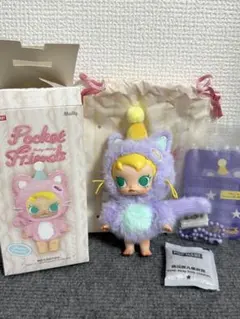 POP MART キャラクターグッズ