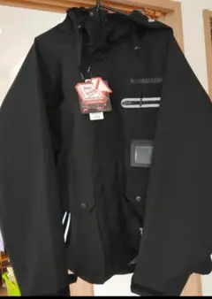 GU×ミハラヤスヒロ コラボマウンテンパーカー