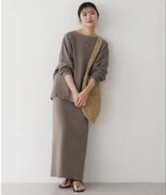 SLOBE IENA ポンチプルオーバー＆Ｉラインスカートセットアップ