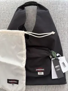 MM6 メゾンマルジェラ×EASTPAK コラボ ジャパニーズ　トート　黒のサムネイル