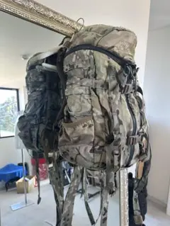 アメリカ軍特殊部隊オーダー品ミステリーランチ マルチカム迷彩 2デイ