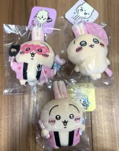 ちいかわ　オタ活　うさぎマスコット　うちわ　ペンライト　スッキリ目のうさぎ