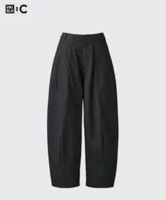 新品未使用タグありUNIQLO C ワイドバルーンパンツ+ 67サイズ　ブラック