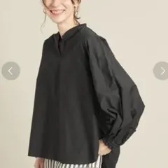 ボリュームスリーブスキッパーブラウス