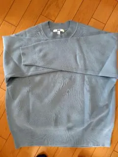 UNIQLO 100%ウール ニットセーター Lサイズ ライトブルー
