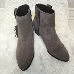 美品✨️DIANA グレー スエード フリンジ付き ショートブーツ 23.5cm