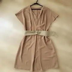 ViS ベージュ 半袖 ひざ丈ワンピース M