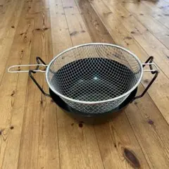 Item thumbnail for item be7ba768-3647-4ddc-90f2-8bc3c4484e9f