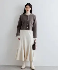 アイボリーフレアスカート ウエストリボン付き