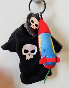 Disney トイストーリー シド ドクロTシャツ キーホルダー　キーチェーンのサムネイル