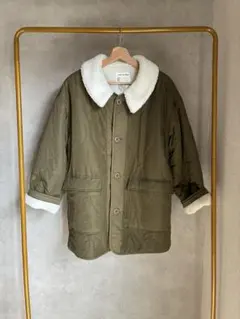 オリーブ色 キルティングジャケット リバーシブル