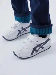 クリーニング済み★ファミリアのスニーカー〈アシックスキッズ 〉★18.0cm