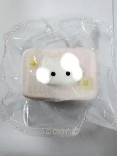 kikisquishy 氷バター　しろねこ　子猫