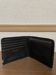 ブラックレザー二つ折り財布 Paul Smith