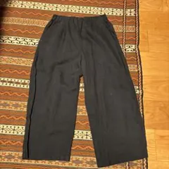 エヴァムエヴァ　ブラックリネンワイドパンツ