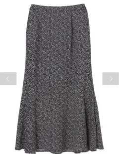 earth 小花柄　マーメイドスカート ロングスカート