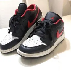 正規店購入　NIKE ナイキ AIR JORDAN 1 LOW GS 24.5