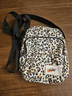 NIKE ナイキ ショルダーバッグ レオパード ヒョウ柄