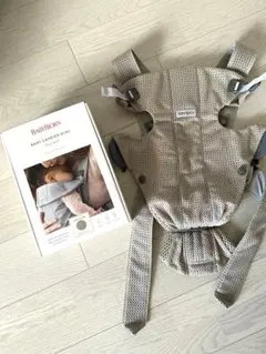 BabyBjörn ベビーキャリア MINI グレーベージュ